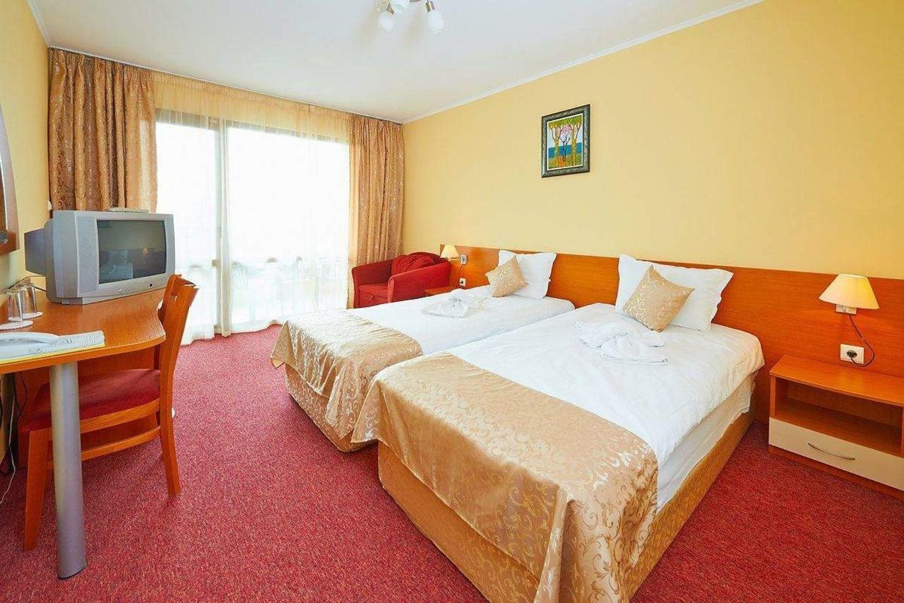 Paradise Hotel & Relax Center Pomorie Eksteriør bilde