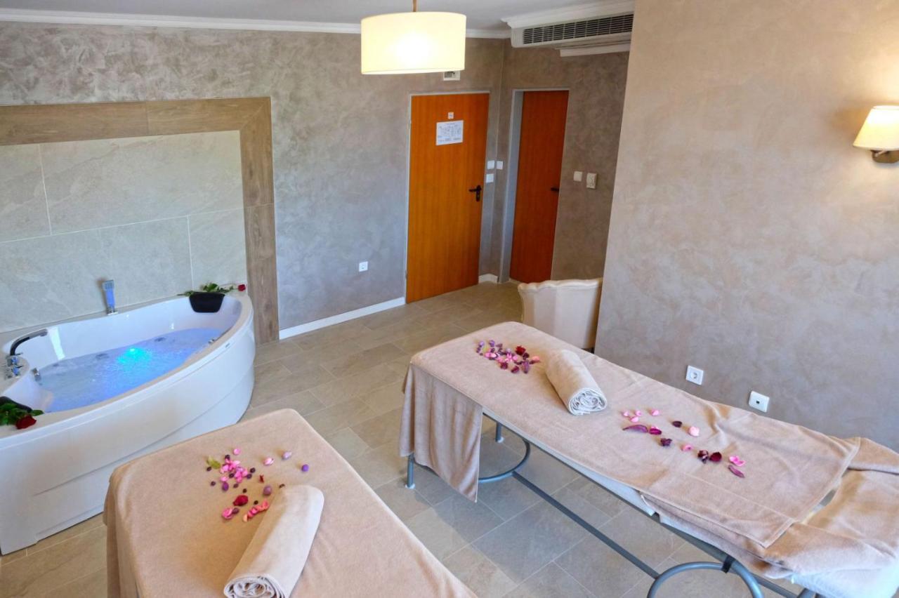 Paradise Hotel & Relax Center Pomorie Eksteriør bilde